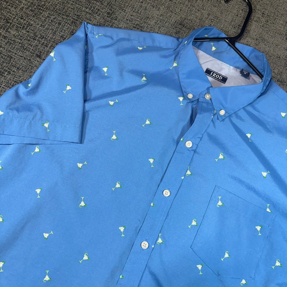 IZOD Button Down Shirt XL Blue Margarita Print Short Sleeve 45PW322